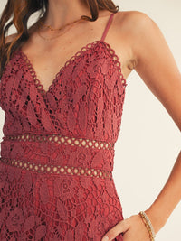 JUST ME WOMEN'S SLEEVELESS V-NECK FRONT POCKETS CROCHET WIDE LEG JUMPSUIT