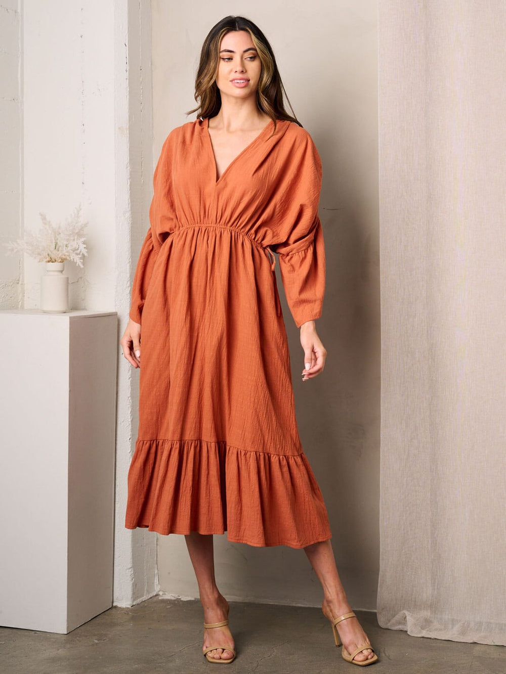 WOMEN'S 3/4 SLEEVES V-NECK WAIST TIE OPEN BACK MIDI DRESS