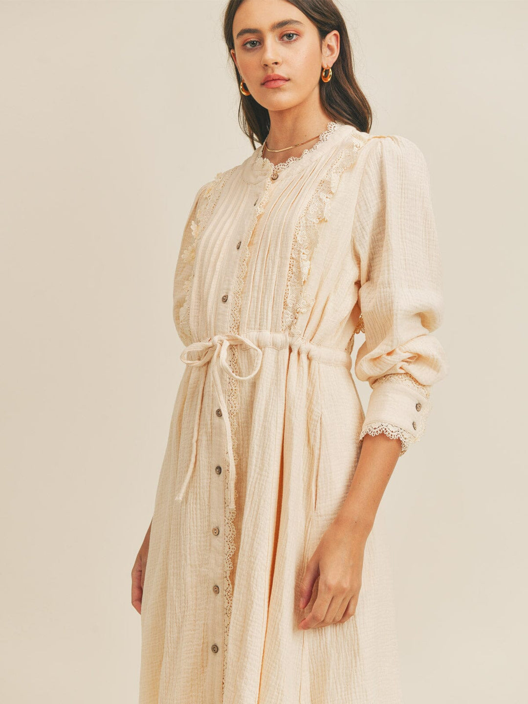 JUST ME WOMEN'S LONG SLEEVE BUTTON UP SELF TIE POCKETS CROCHET TRIM MAXI DRESS