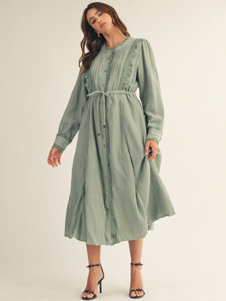 JUST ME WOMEN'S LONG SLEEVE BUTTON UP SELF TIE POCKETS CROCHET TRIM MAXI DRESS