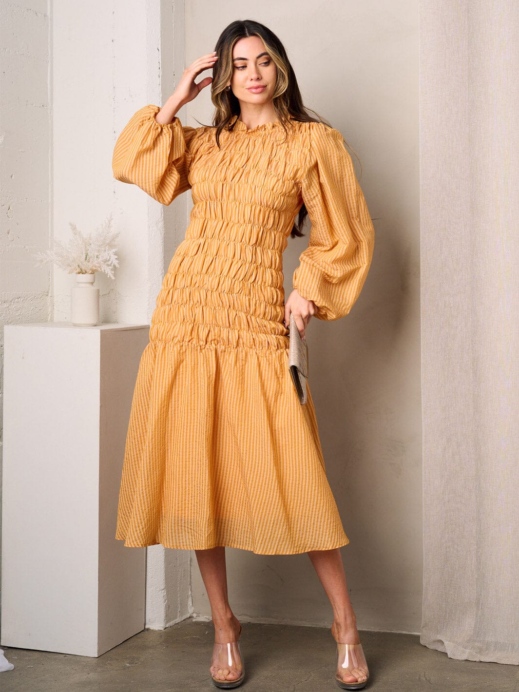 WOMEN'S LONG BALLON SLEEVE SMOCK BODY DETAILED MIDI DRESS