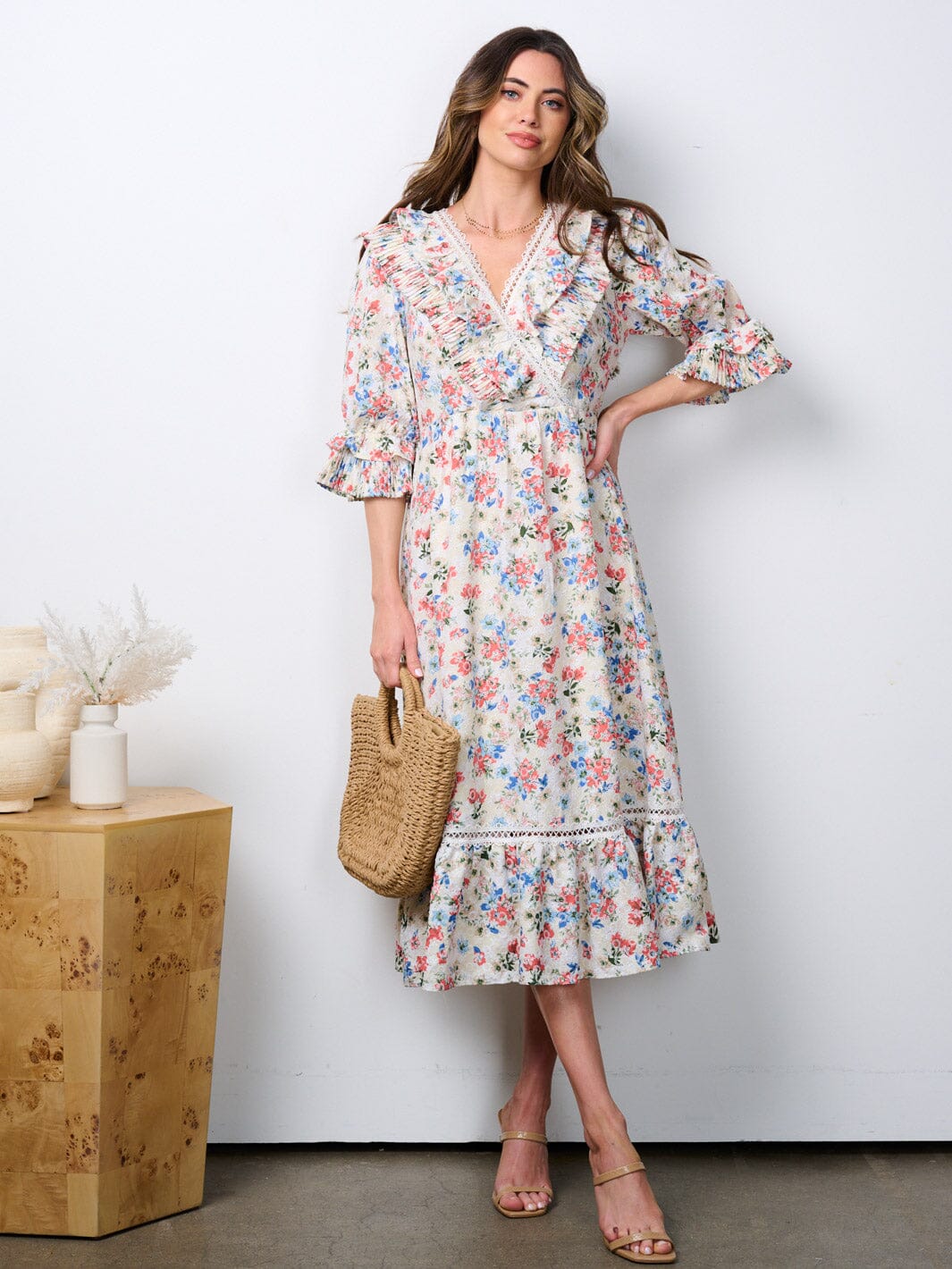 WOMEN'S 3/4 SLEEVE V-NECK RUFFLE FLORAL EYELET MIDI DRESS