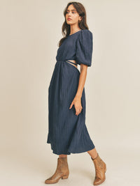 JUST ME WOMEN'S SHORT PUFF SLEEVE CUT OUT BACK MAXI DRESS