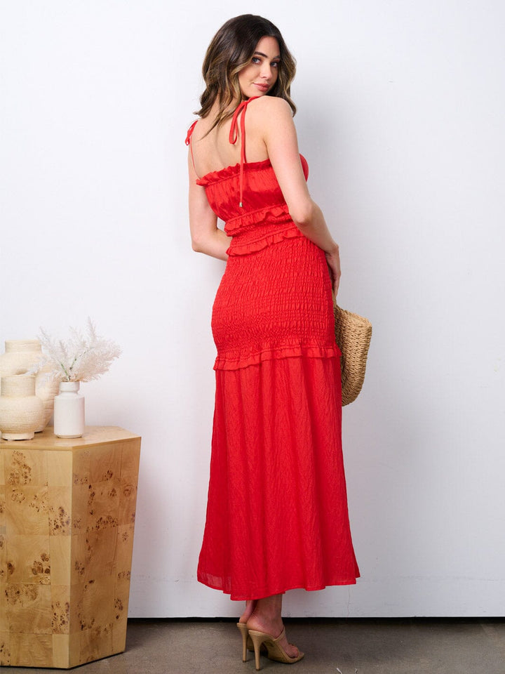 WOMEN'S SLEEVELESS SMOCK TIERED MAXI DRESS