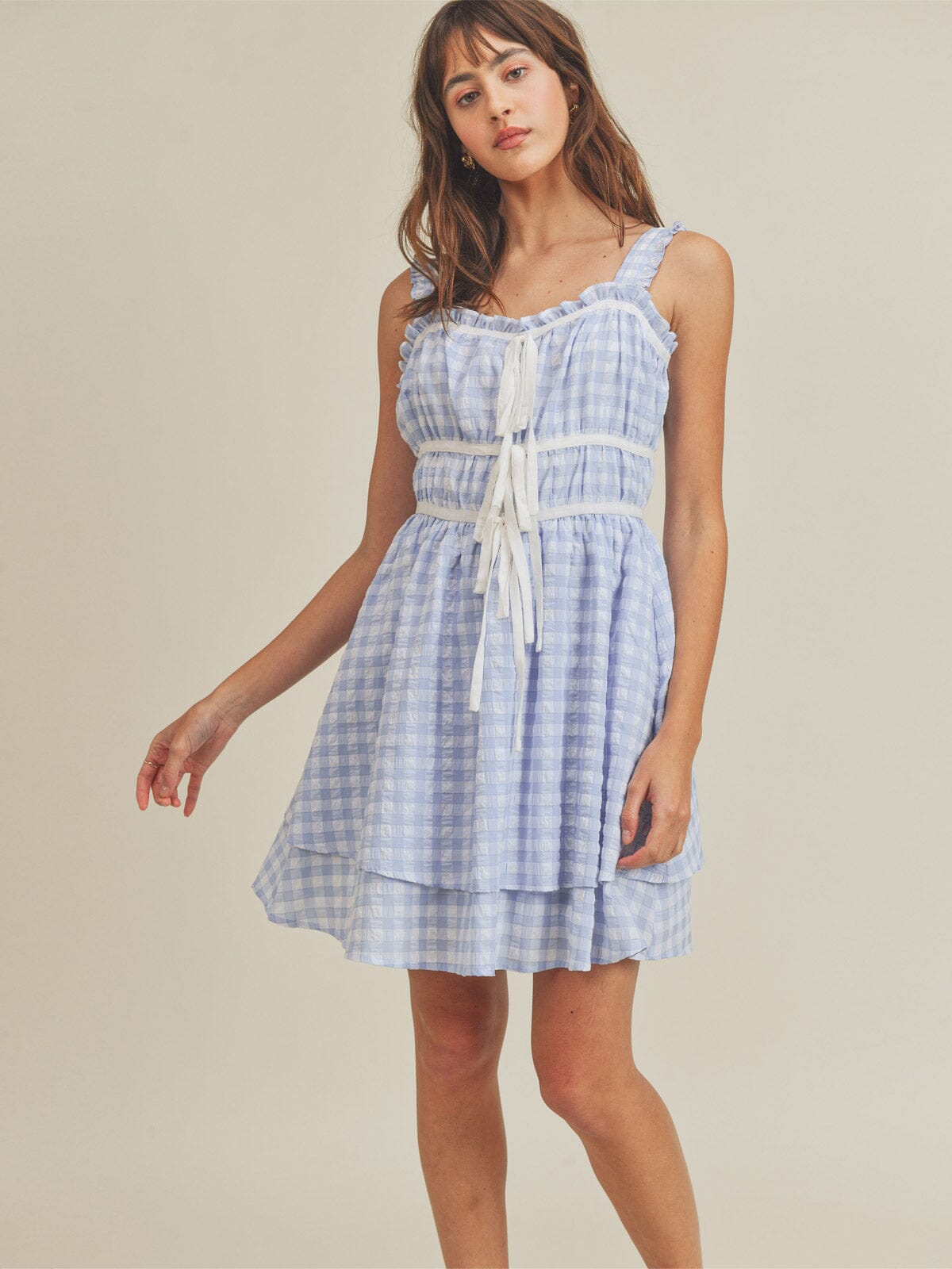 JUST ME WOMEN'S SLEEVELESS ELASTIC WAIST HIGH-LOW PLAID MINI DRESS