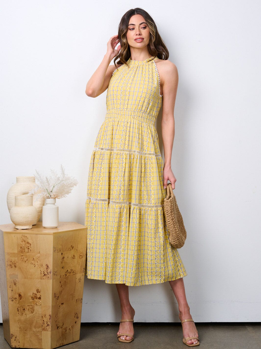 WOMEN'S SLEEVELESS SMOCK WAIST EYELET TIERED MAXI DRESS