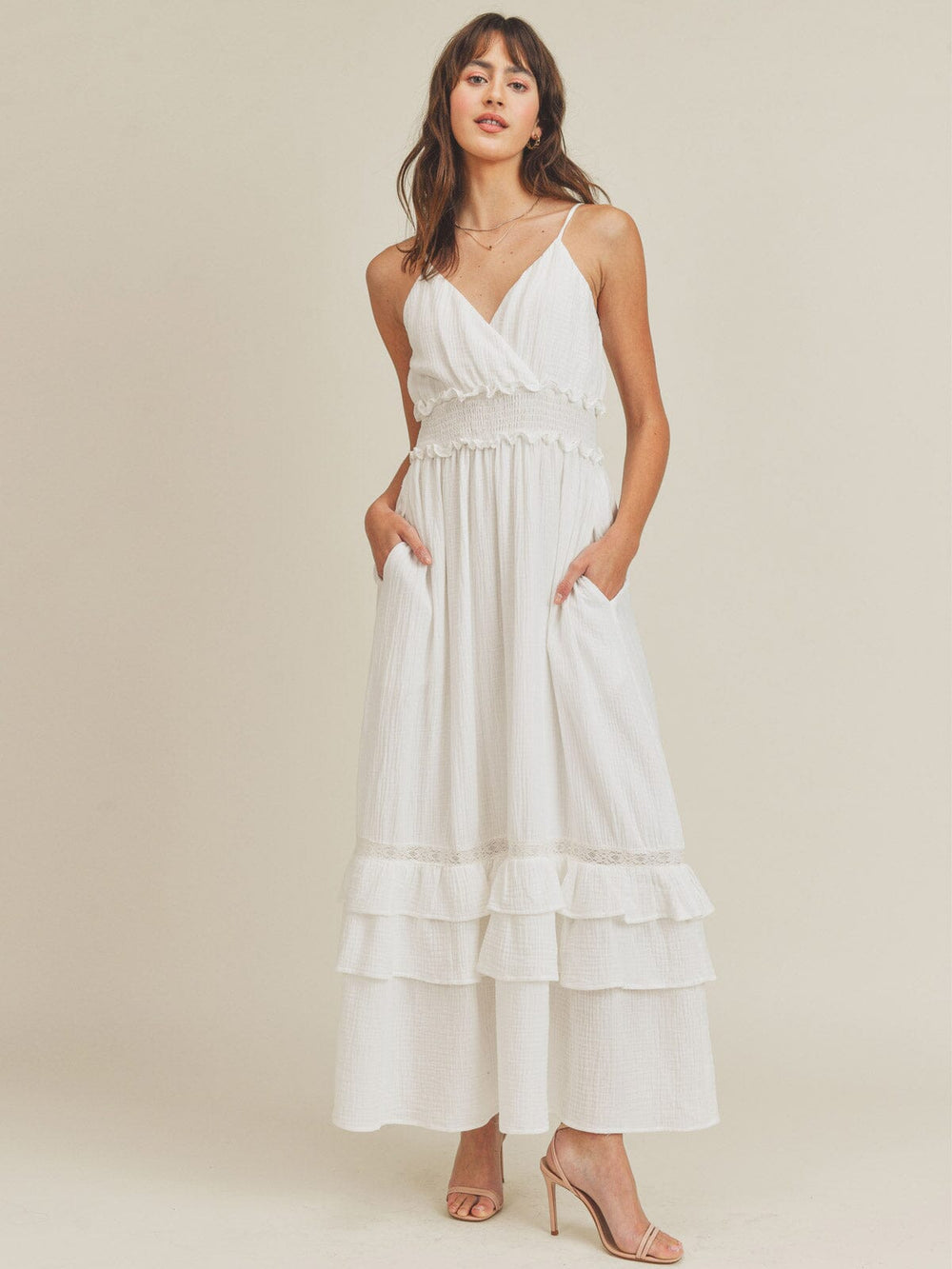 JUST ME WOMEN'S SLEEVELESS POCKETS V-NECK SURPLICE SMOCK WAIST MAXI DRESS