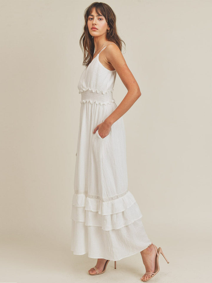 JUST ME WOMEN'S SLEEVELESS POCKETS V-NECK SURPLICE SMOCK WAIST MAXI DRESS