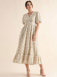 JUST ME WOMEN'S SHORT PUFF SLEEVE SURPLICE FLORAL STITCHED MAXI DRESS
