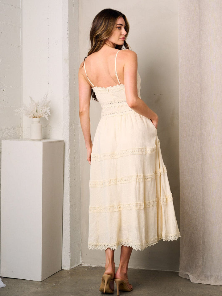 WOMEN'S SLEEVELESS V-NECK POCKETS TIERED MAXI DRESS