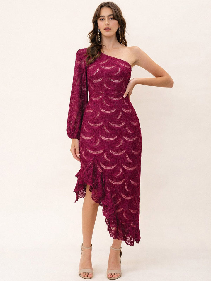 JUST ME WOMEN'S ONE SHOULDER RUFFLE HIGH-LOW CROCHET MAXI DRESS