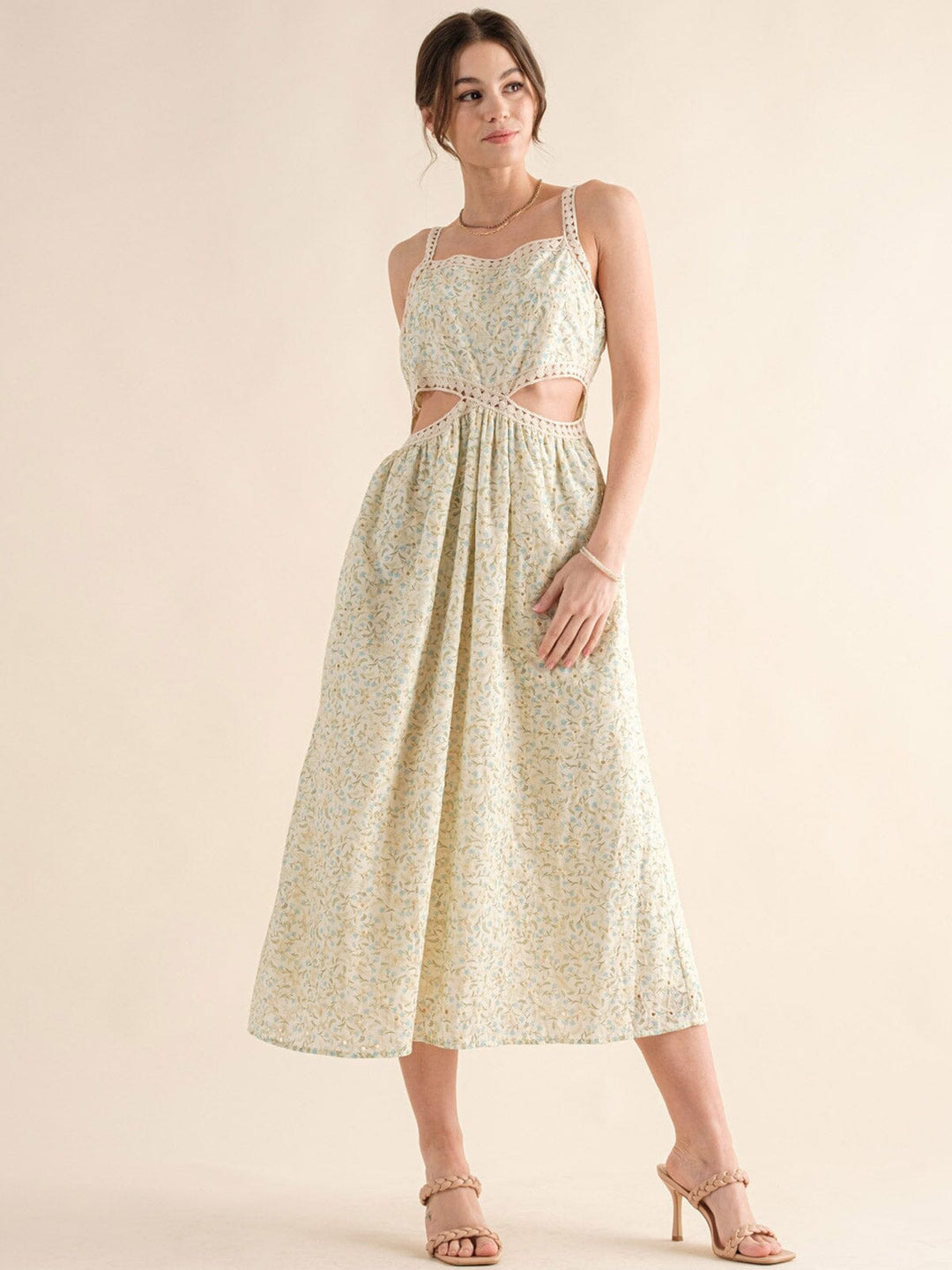 JUST ME WOMEN'S SLEEVELESS CUT OUT FRONT POCKETS FLORAL EYELET MAXI DRESS