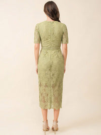 JUST ME WOMEN'S SHORT SLEEVE SQUARE NECK SURPLICE CROCHET MIDI DRESS