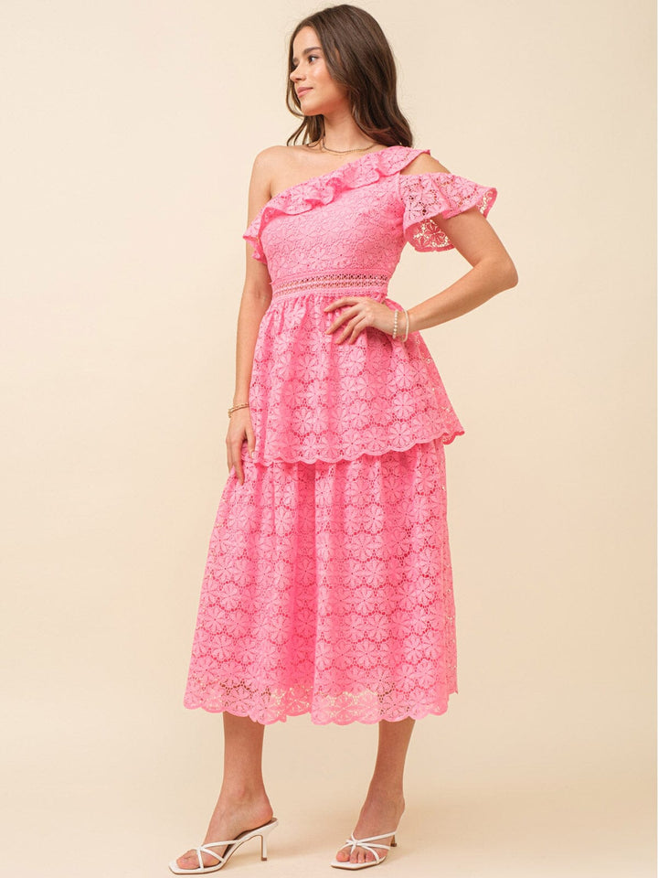 JUST ME WOMEN'S ONE SHOULDER RUFFLE FLORAL CROCHET TIERED MAXI DRESS