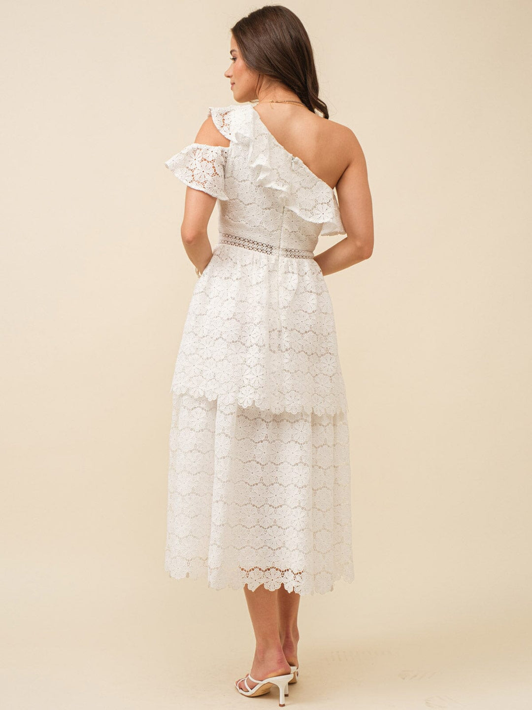JUST ME WOMEN'S ONE SHOULDER RUFFLE FLORAL CROCHET TIERED MAXI DRESS