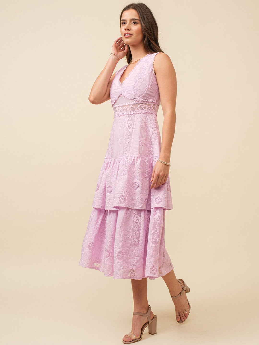 JUST ME WOMEN'S SLEEVELESS V-NECK RUFFLE TIERED LACE EMBROIDERY MAXI DRESS