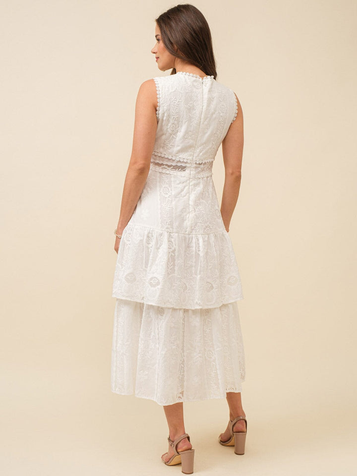 JUST ME WOMEN'S SLEEVELESS V-NECK RUFFLE TIERED LACE EMBROIDERY MAXI DRESS