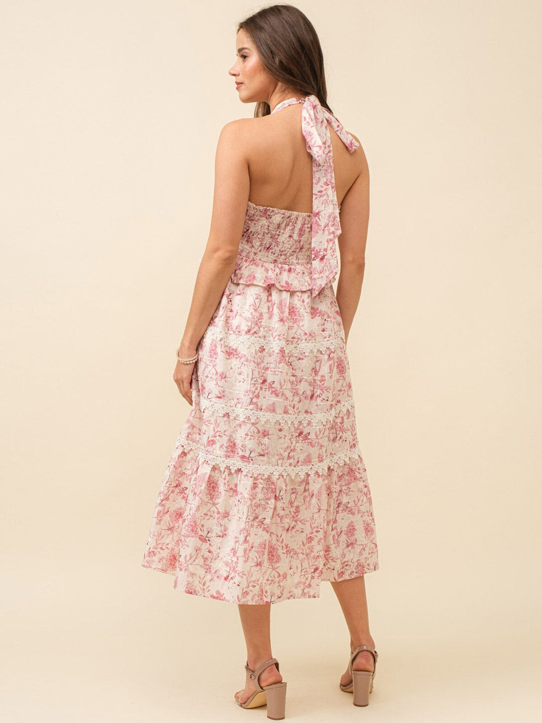 JUST ME WOMEN'S SLEEVELESS HALTER NECK OPEN BACK FLORAL CROCHET TIERED MAXI DRESS