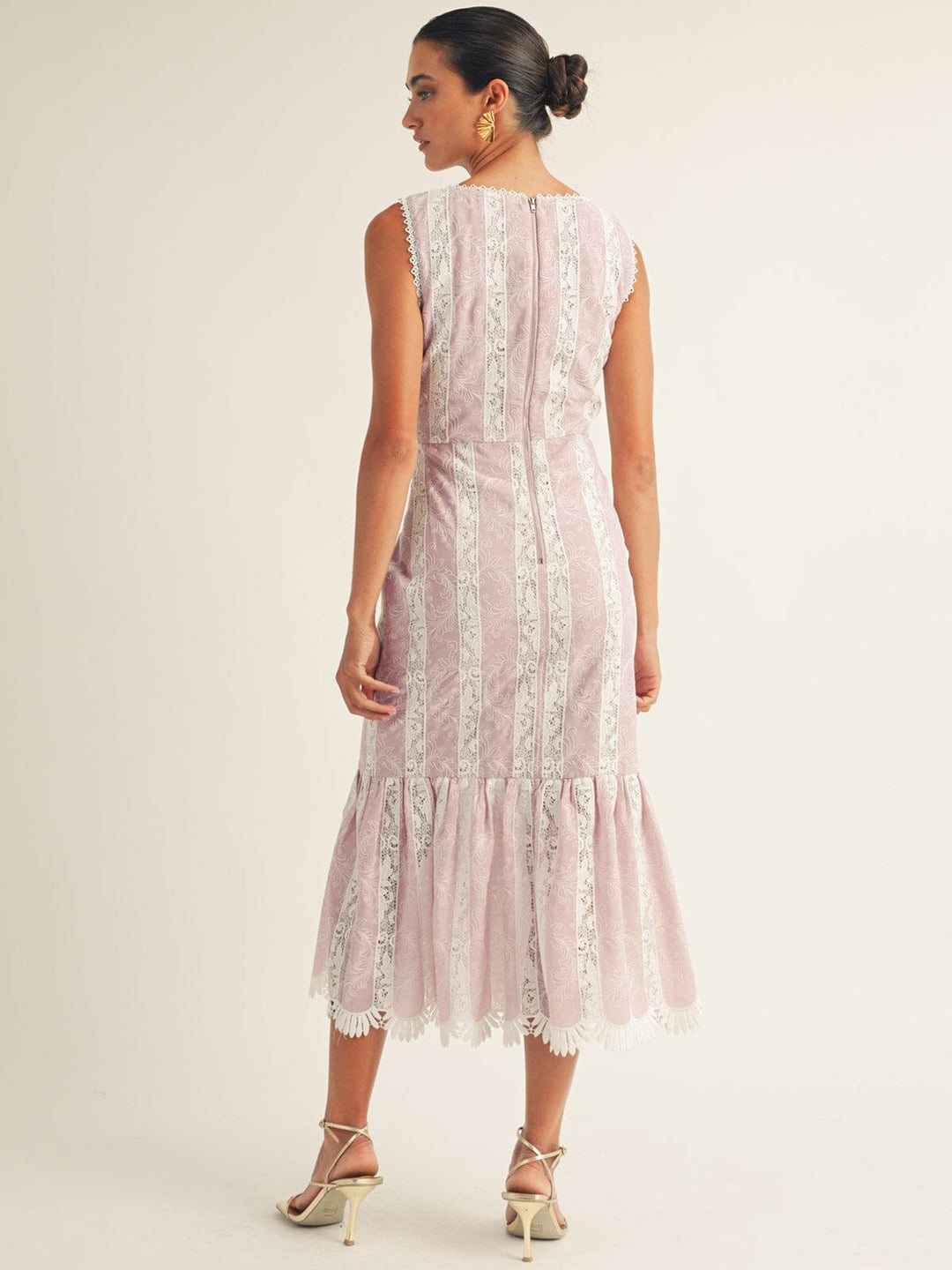 JUST ME WOMEN'S SLEEVELESS V-NECK LACE EMBROIDERY FLORAL MAXI DRESS