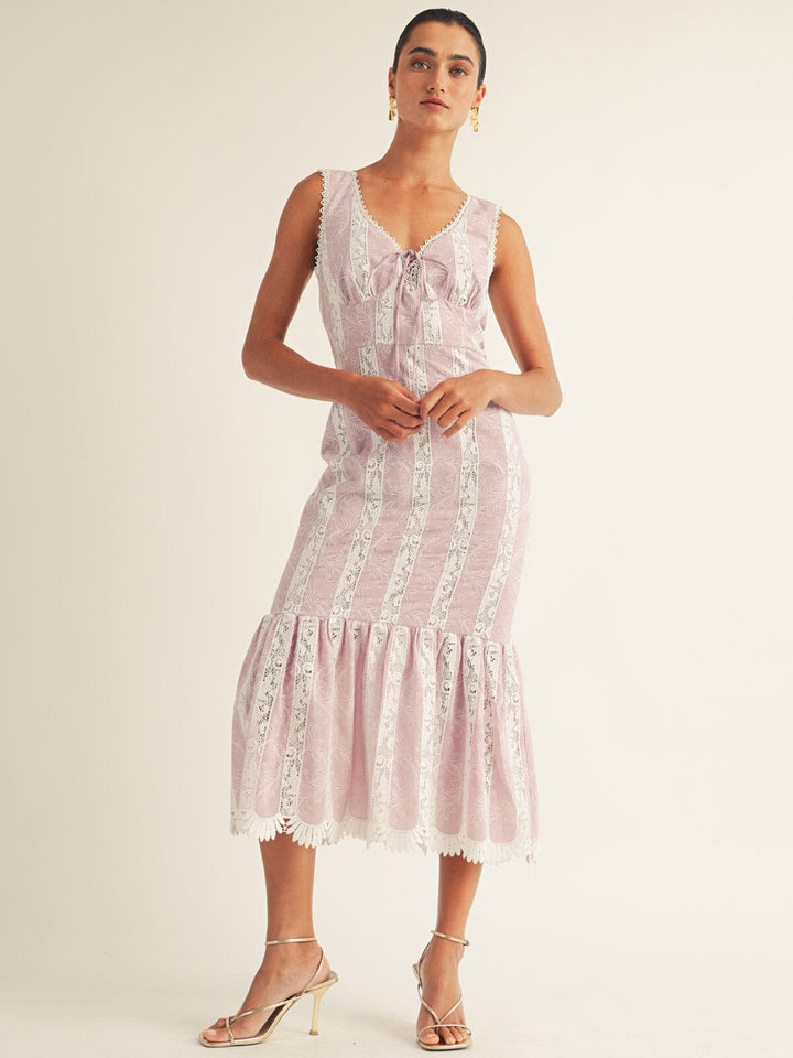 JUST ME WOMEN'S SLEEVELESS V-NECK LACE EMBROIDERY FLORAL MAXI DRESS