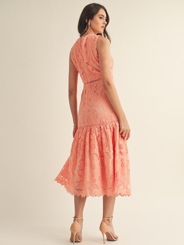 JUST ME WOMEN'S SLEEVELESS V-NECK CROCHET FLORAL TIERED MAXI DRESS