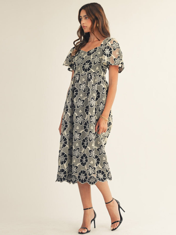 JUST ME WOMEN'S SHORT SLEEVE BACK TIE FLORAL CROCHET MAXI DRESS