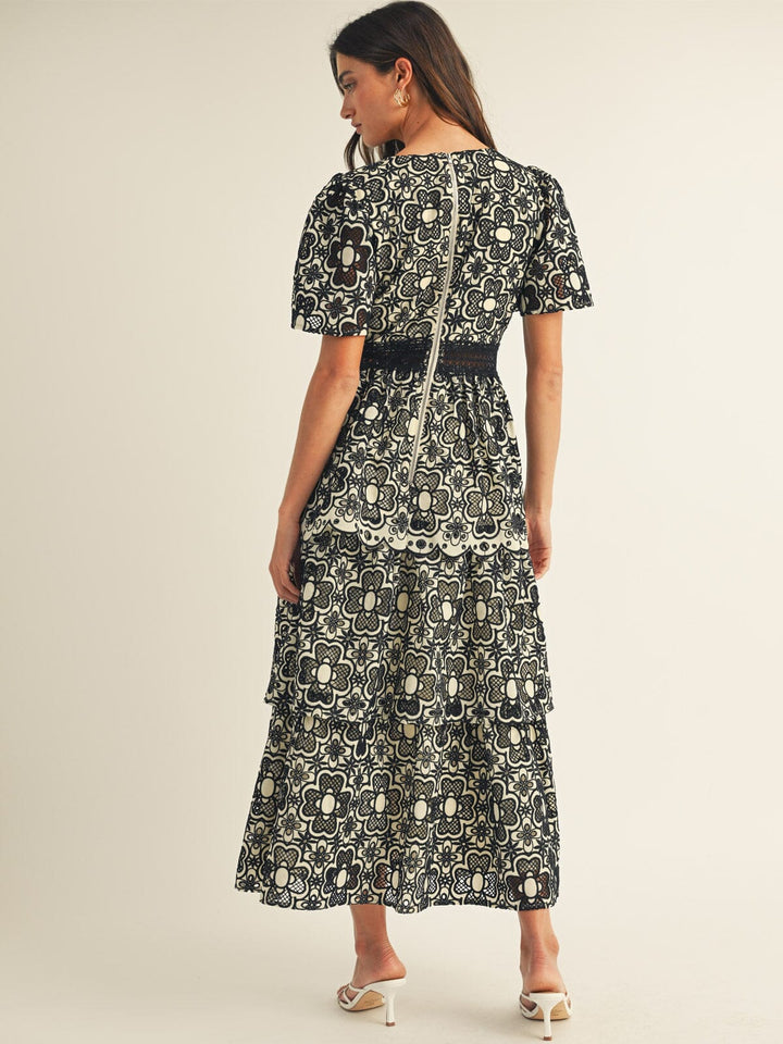 JUST ME WOMEN'S SHORT SLEEVE V-NECK SURPLICE FLORAL CROCHET TIERED MAXI DRESS
