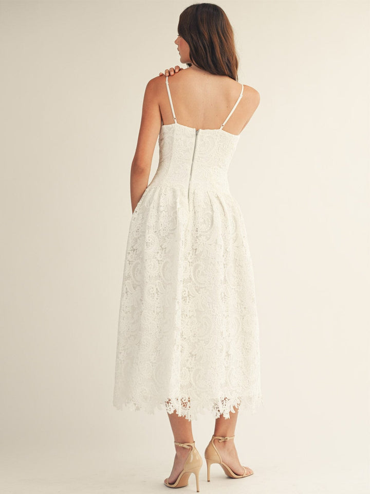 JUST ME WOMEN'S SLEEVELESS V-NECK TRIM DETAILED LACE MAXI DRESS
