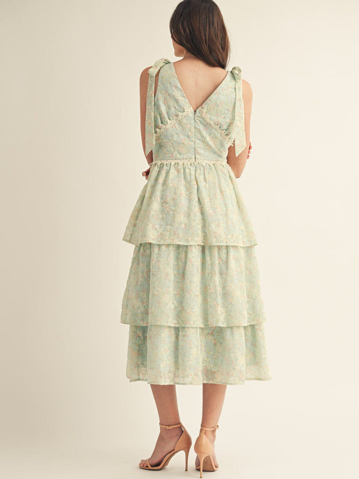 JUST ME WOMEN'S SLEEVELESS V-NECK RUFFLE TIERED FLORAL EMBROIDERY MAXI DRESS