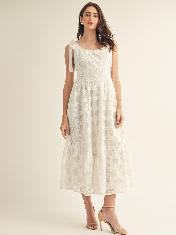JUST ME WOMEN'S SLEEVELESS SQUARE NECK LACE CROCHET MAXI DRESS
