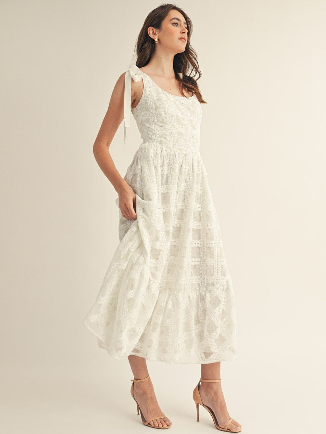JUST ME WOMEN'S SLEEVELESS SQUARE NECK LACE CROCHET MAXI DRESS