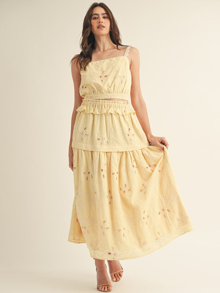 JUST ME WOMEN'S SLEEVELESS TOP & ELASTIC WAIST MAXI SKIRT FLOWER CROCHET 2PC. SET