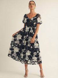 JUST ME WOMEN'S SHORT PUFF SLEEVE V-NECK POCKETS FLORAL MAXI DRESS