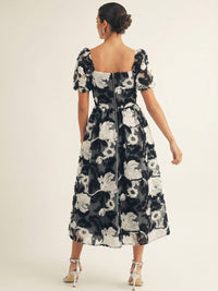 JUST ME WOMEN'S SHORT PUFF SLEEVE V-NECK POCKETS FLORAL MAXI DRESS