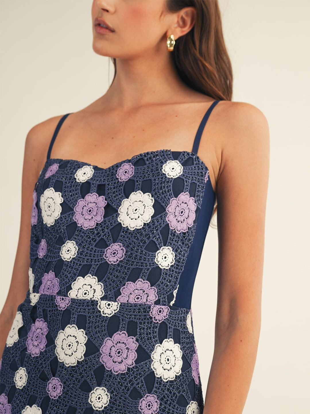 JUST ME WOMEN'S SLEEVELESS V-NECK TIERED FLORAL CROCHET MAXI DRESS