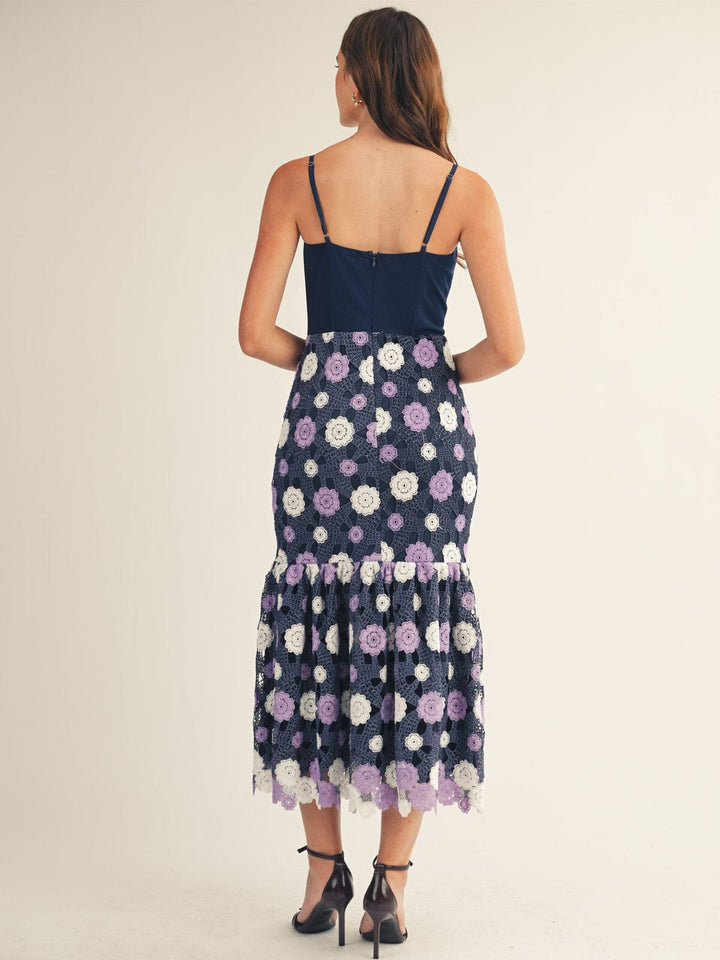 JUST ME WOMEN'S SLEEVELESS V-NECK TIERED FLORAL CROCHET MAXI DRESS