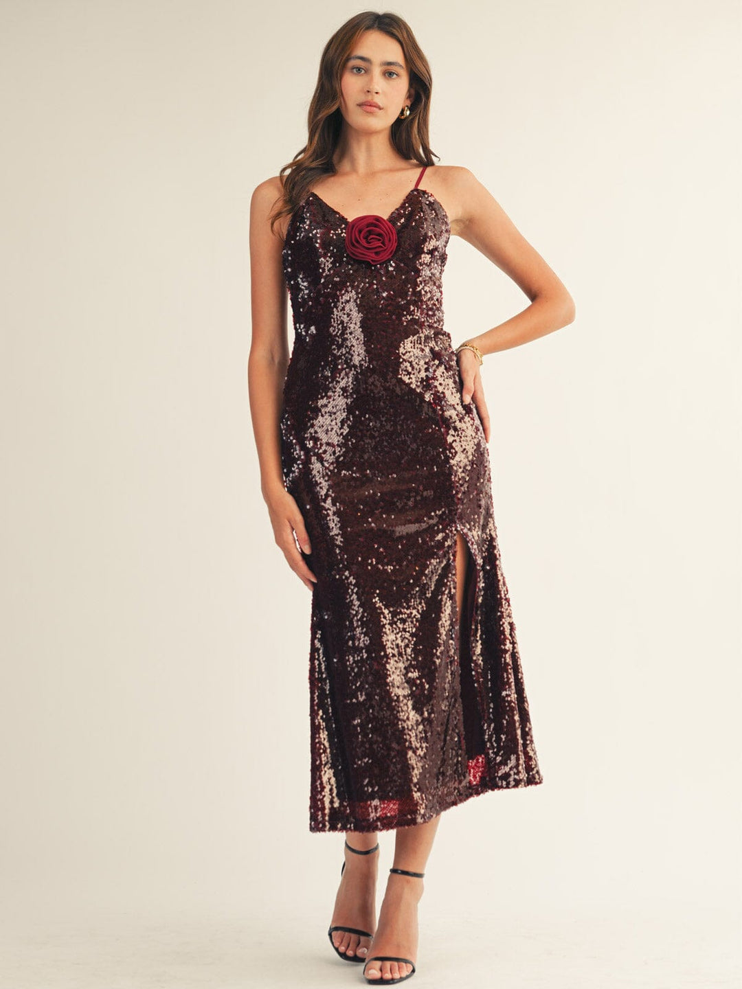 JUST ME WOMEN'S SLEEVELESS V-NECK FLOWER PIN SIDE SLIT BODYCON SEQUINS MAXI DRESS