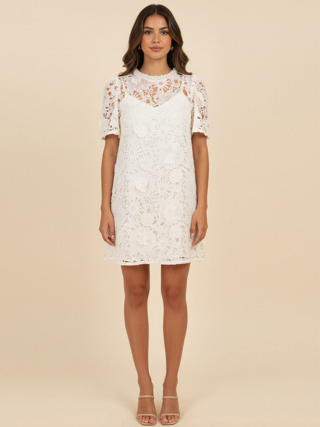 JUST ME WOMEN'S SHORT SLEEVE PEARL NECKLINE CROCHET MINI DRESS