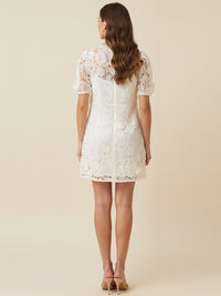 JUST ME WOMEN'S SHORT SLEEVE PEARL NECKLINE CROCHET MINI DRESS