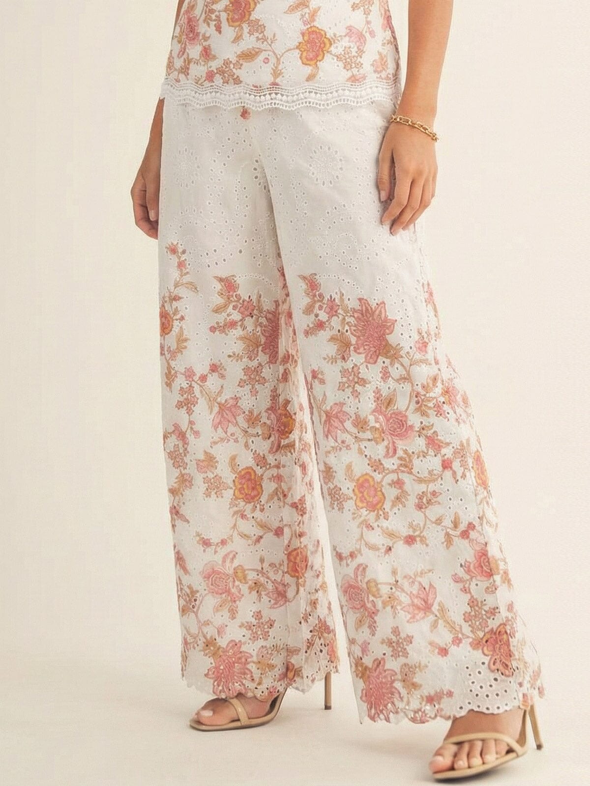 JUST ME WOMEN'S SLEEVELESS TOP & ELASTIC WAIST POCKETS PANTS FLORAL EYELET 2PC. SET