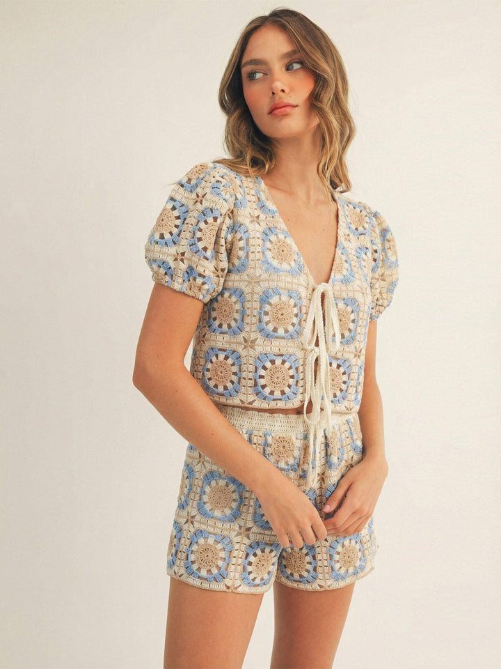 JUST ME WOMEN'S SHORT SLEEVE TOP & ELASTIC WAIST POCKETS SHORTS CROCHET 2PC. SET