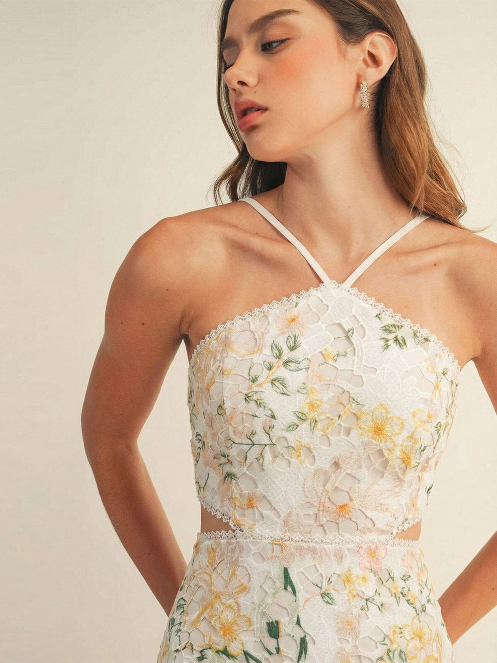 JUST ME WOMEN'S SLEEVELESS HALTER NECK OPEN BACK FLORAL CROCHET BODYCON MAXI DRESS