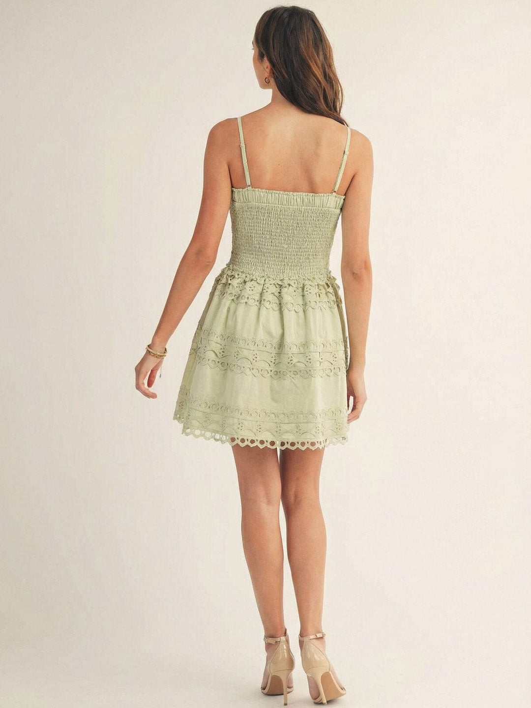 JUST ME WOMEN'S SLEEVELESS SMOCK CROCHET MINI DRESS