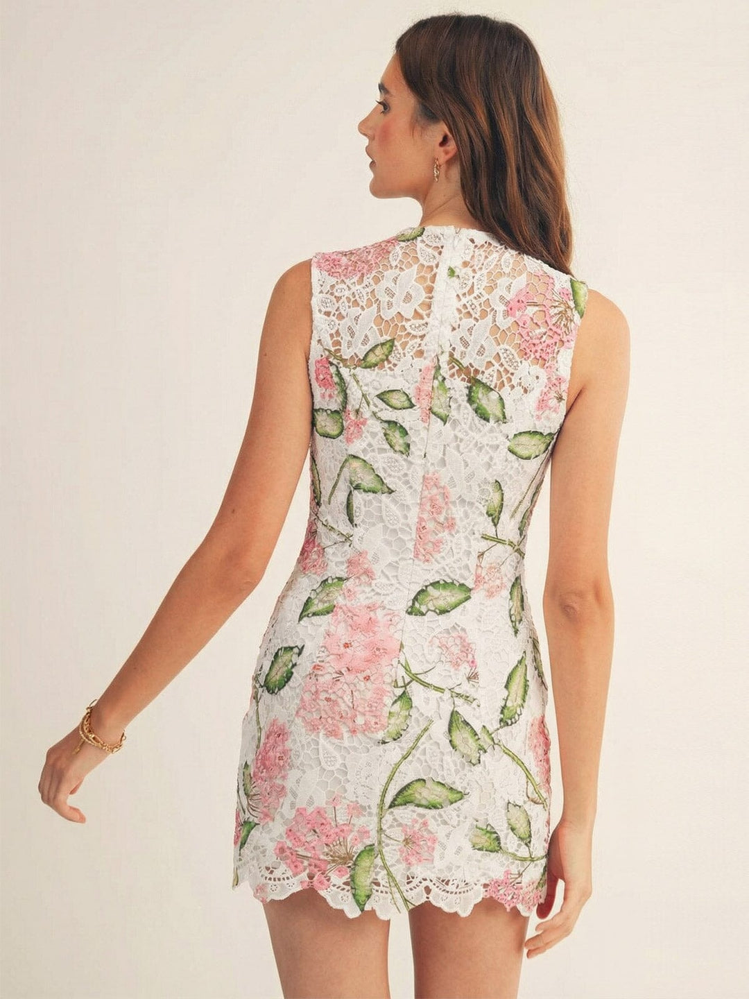 JUST ME WOMEN'S SLEEVELESS BODYCON FLORAL CROCHET MINI DRESS