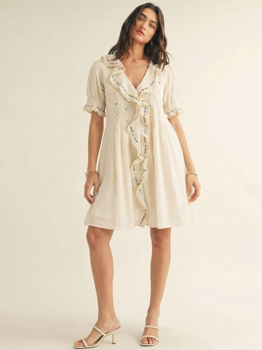 JUST ME WOMEN'S SHORT SLEEVE BUTTON UP FRONT POCKETS EMBROIDERY FLORAL MINI DRESS