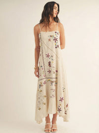 JUST ME WOMEN'S SLEEVELESS FRONT POCKETS FLORAL EMBROIDERY MAXI DRESS