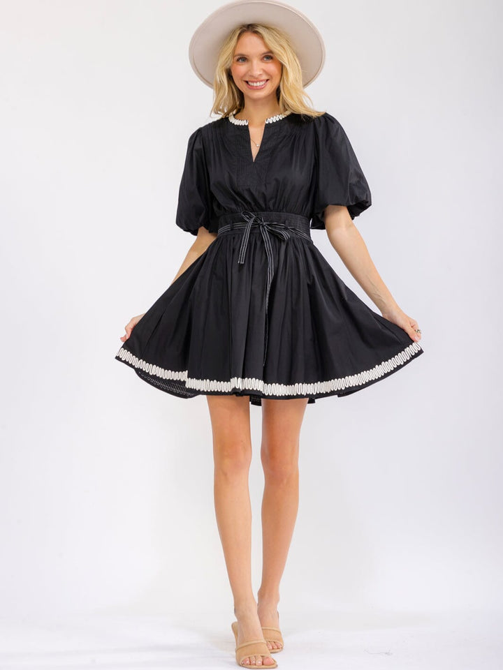 WOMEN'S SHORT PUFF SLEEVE V-NECK SMOCK WAIST POCKETS FIT & FLARE MINI DRESS