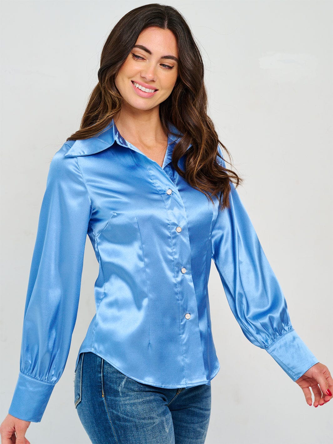 WOMEN'S LONG SLEEVE BUTTON CLOSURE SILK BLOUSE