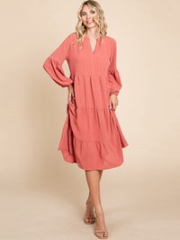 WOMEN'S LONG SLEEVE V-NECK TIERED LOOSE FIT MIDI DRESS