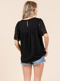 WOMEN'S SHORT SLEEVE LOOSE FIT DETAILED BLOUSE